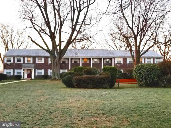 4701 PENNELL RD #B12, Aston, PA 19014