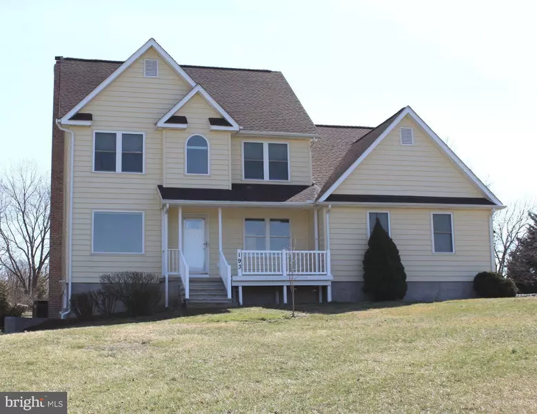 193 RECURVE LN, Martinsburg, WV 25403