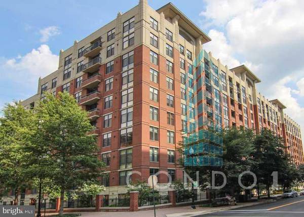 1021 N GARFIELD ST #102, Arlington, VA 22201