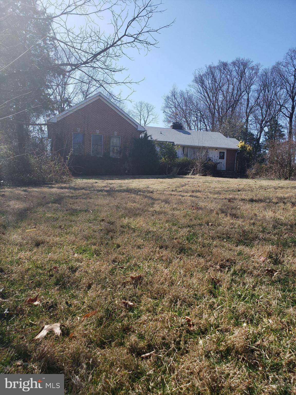 10711 OAK PL, Fairfax, VA 22030