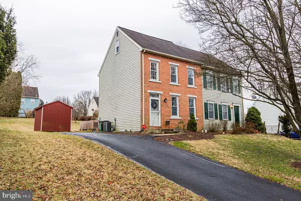 Lancaster, PA 17603,1622 CHADWICK CIR