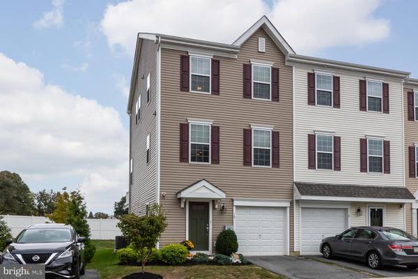 10 FARADAY COURT, Morton, PA 19070