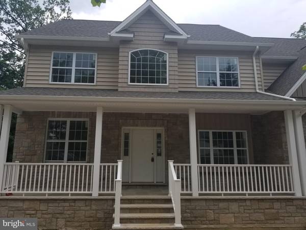 6 E CENTRAL AVE, Paoli, PA 19301