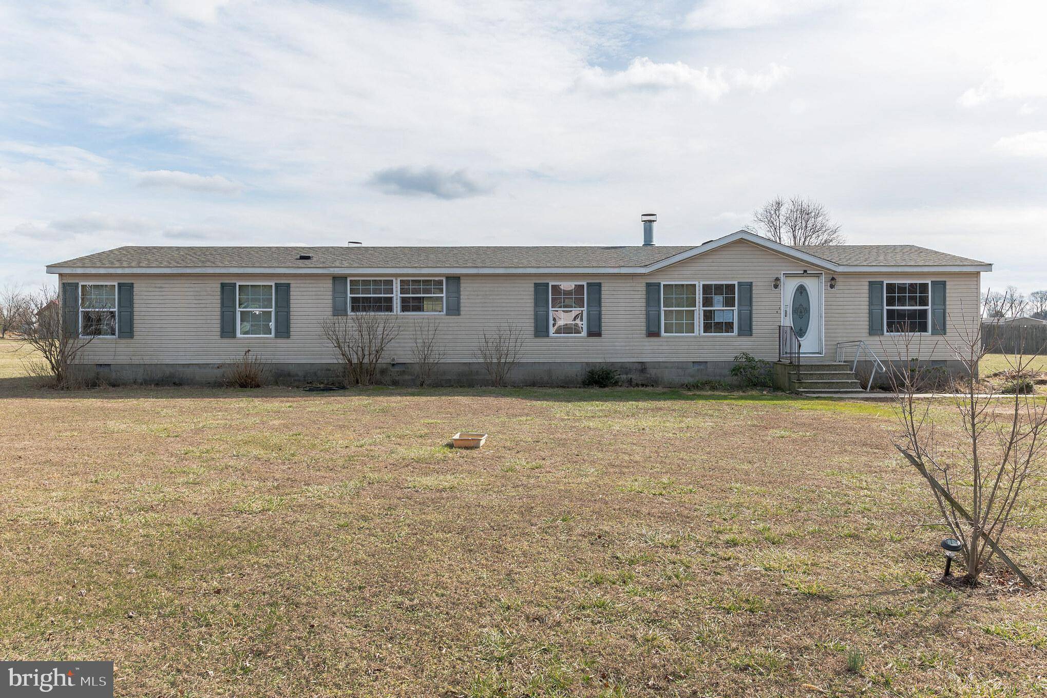 689 FERNWOOD DR, Harrington, DE 19952