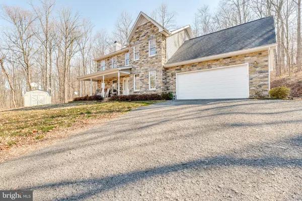 Hedgesville, WV 25427,680 BAXTER