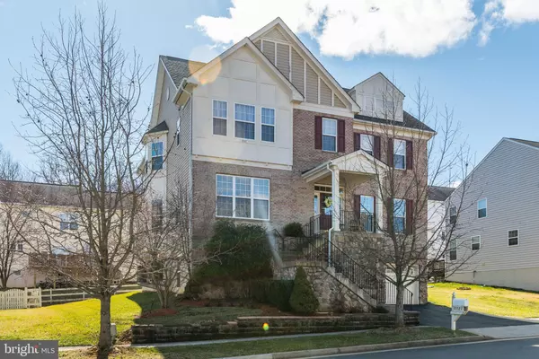 35527 SARASOTA ST, Round Hill, VA 20141