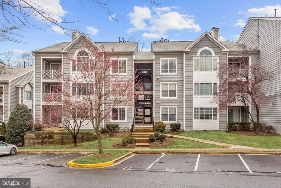 20406 SHORE HARBOUR DR #4-E, Germantown, MD 20874