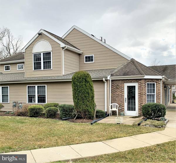 12 CARTWRIGHT CT, Wilmington, DE 19804