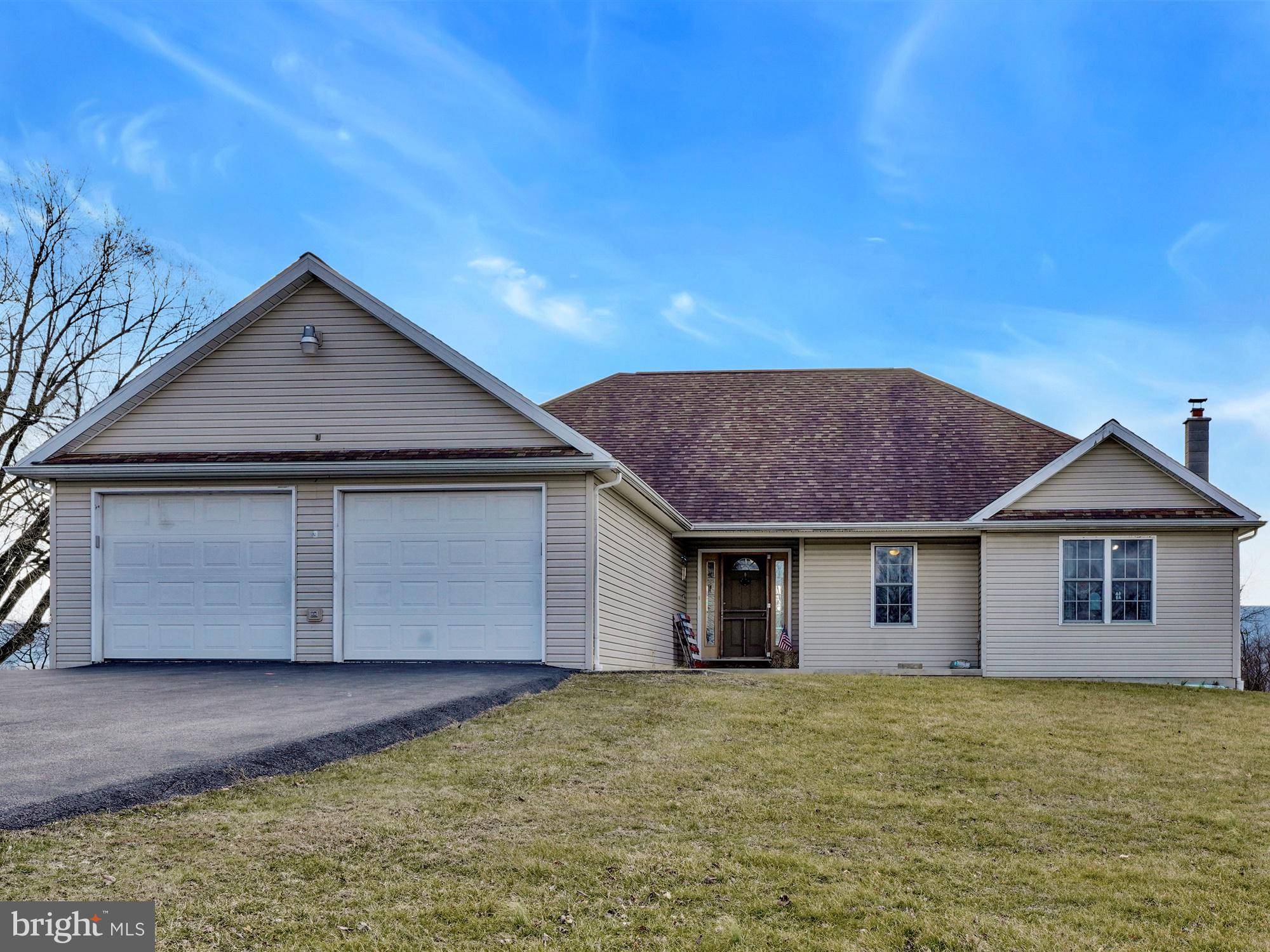 1462 SUMMER HILL RD, Auburn, PA 17922