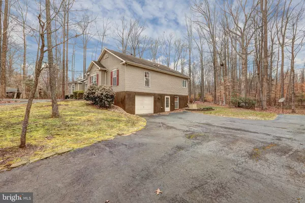 Bumpass, VA 23024,130 OAKLEIGH LN