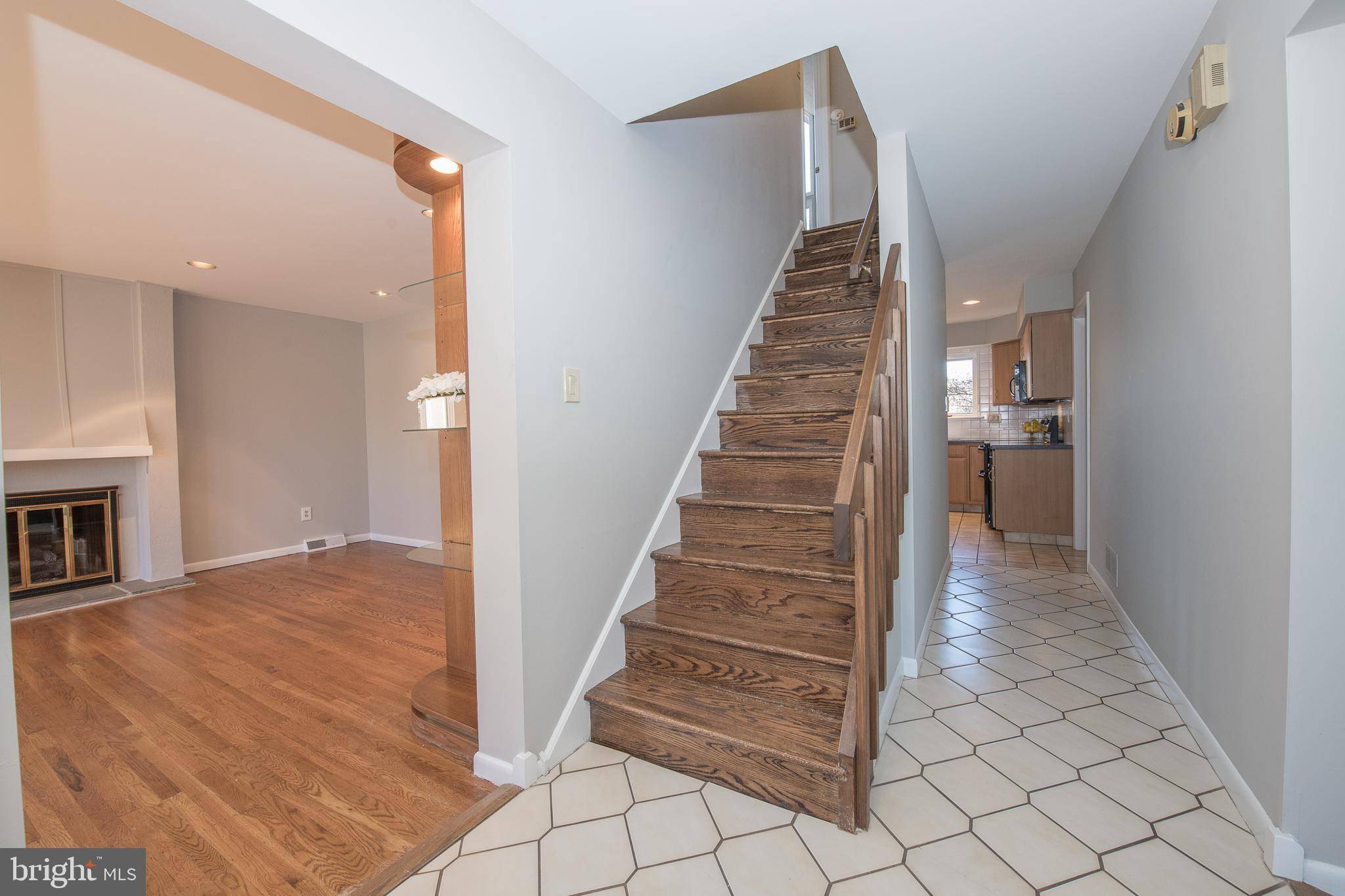 Bryn Mawr, PA 19010,52 HAYMARKET LN