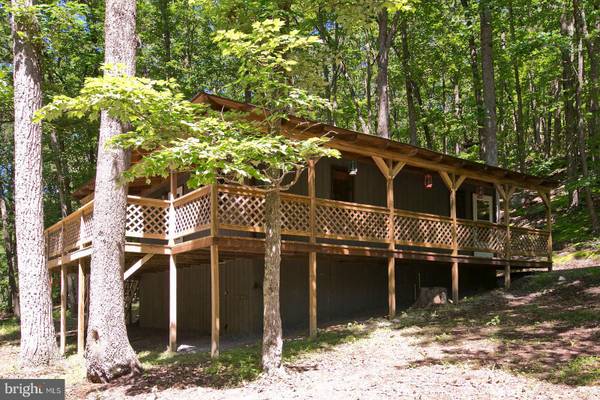 472 HOOVER YOUNG DR, Capon Bridge, WV 26711