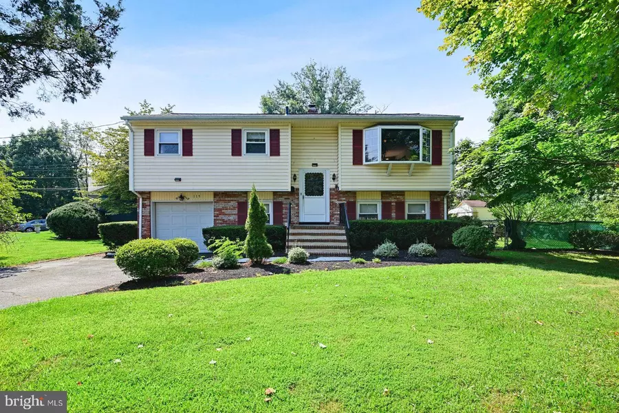 119 SPRINGCREST DR, Hightstown, NJ 08520