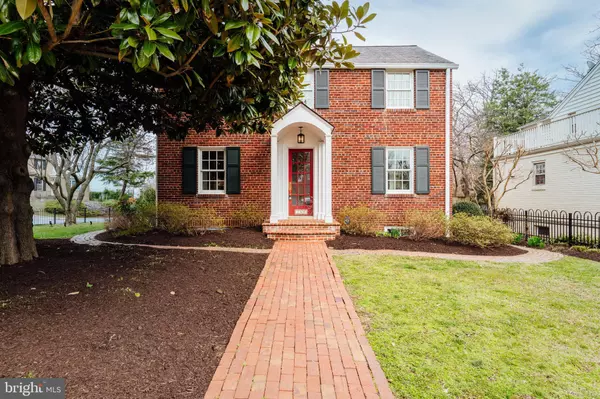 2309 SCROGGINS RD, Alexandria, VA 22302