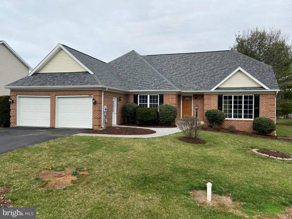 398 TURNBERRY DR, Charles Town, WV 25414