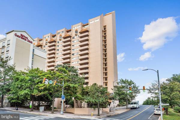 1301 N COURTHOUSE RD #1709, Arlington, VA 22201