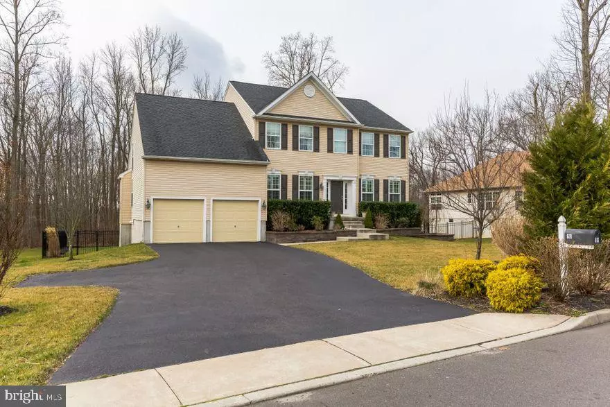 618 LUMBERTON RD, Hainesport, NJ 08036