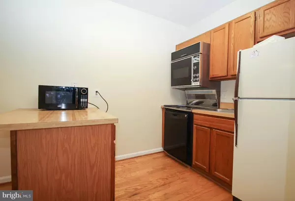 Arlington, VA 22201,1903 KEY BLVD #11547