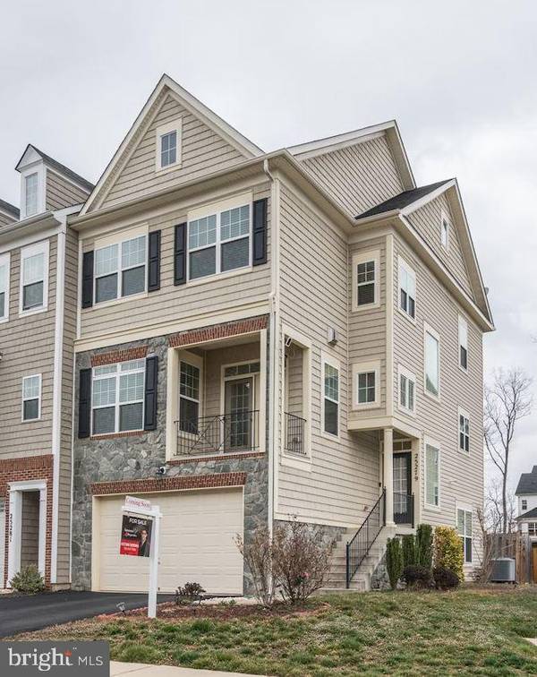 25279 DEMILTON TER, Chantilly, VA 20152