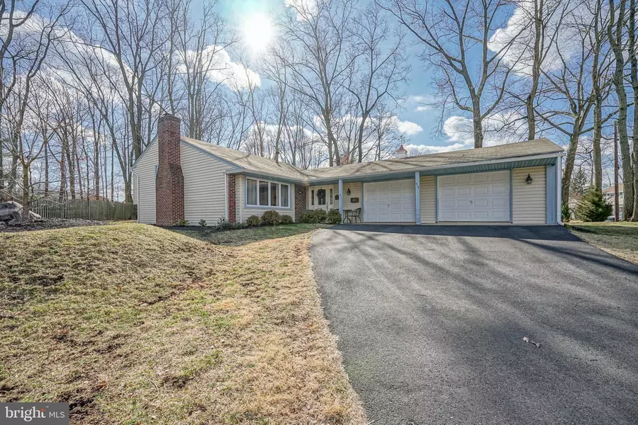 913 SCHUYLER PL, Turnersville, NJ 08012