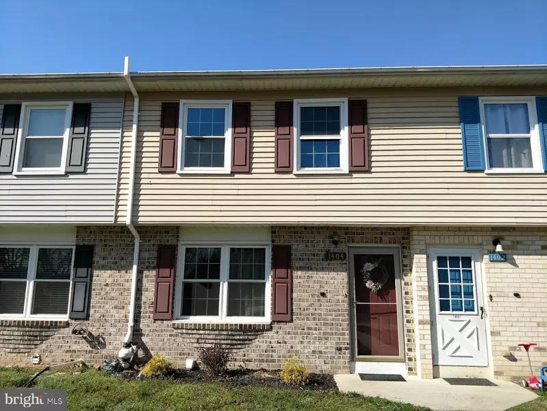 1404 PHEASANT DR S, Carlisle, PA 17013