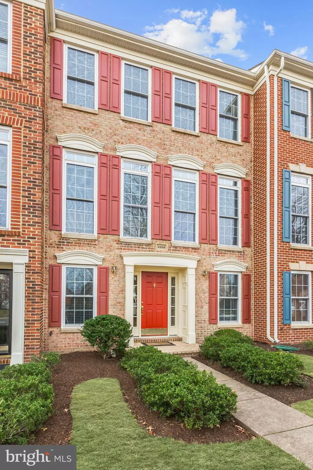 Chantilly, VA 20152,43008 MATTIES TER