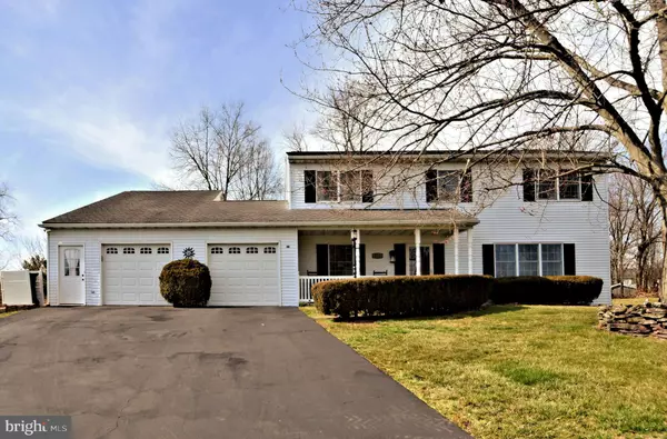 Harleysville, PA 19438,255 BRIARWOOD LN