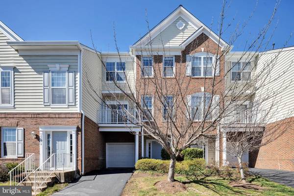 Alexandria, VA 22312,6327 EAGLE RIDGE LN #46