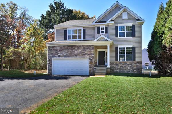 767 N WOODBOURNE RD, Langhorne, PA 19047