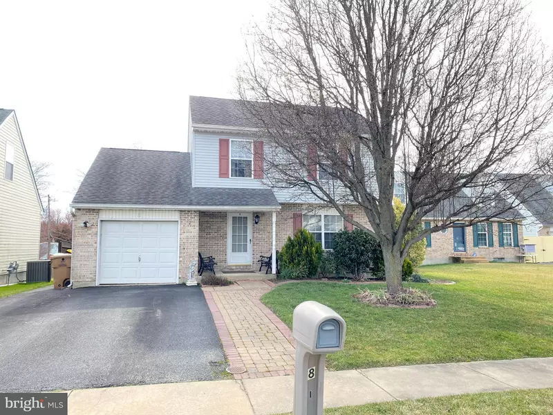 8 S KATRIN CIR, New Castle, DE 19720