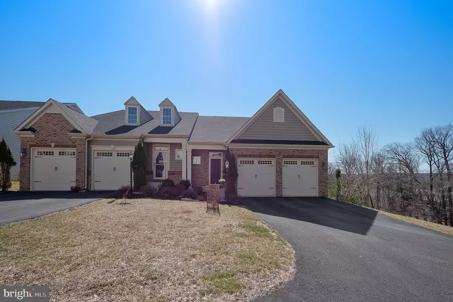 19 HOLLY CREST DR, Lutherville Timonium, MD 21093