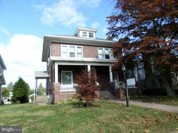 213 E LANCASTER AVE, Reading, PA 19607