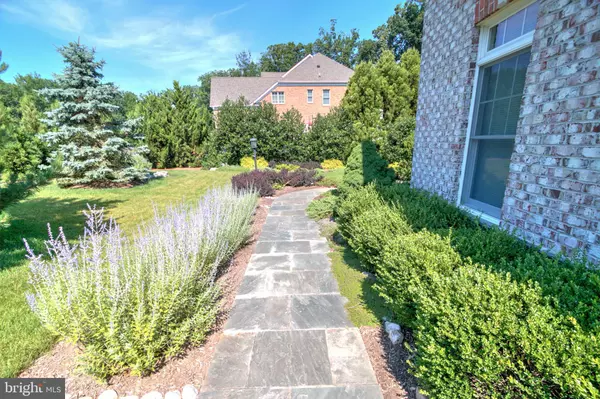 Vienna, VA 22182,9600 THISTLE RIDGE LN