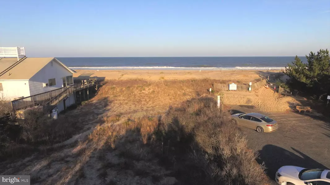 1401 BUNTING AVE, Fenwick Island, DE 19944