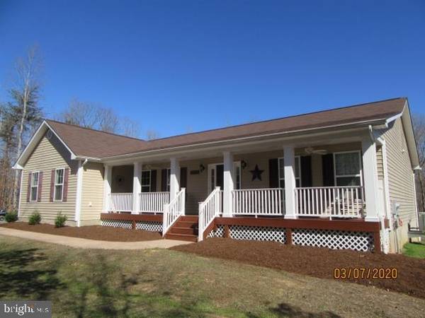 227 JACOBY JUNCTION DR, Louisa, VA 23093