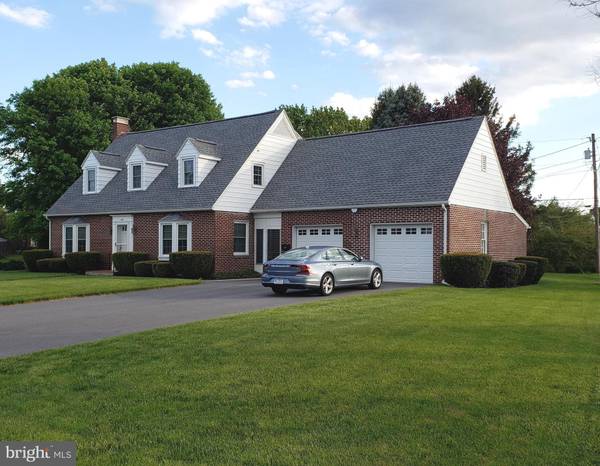 822 MOUNTAIN VIEW RD, Waynesboro, PA 17268