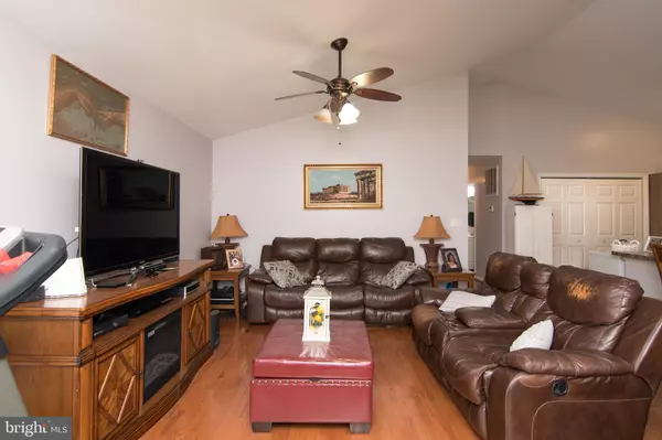 Colonial Beach, VA 22443,312 7TH ST