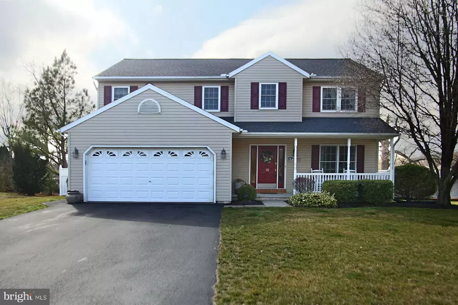 18 LADYBUG LN, Myerstown, PA 17067