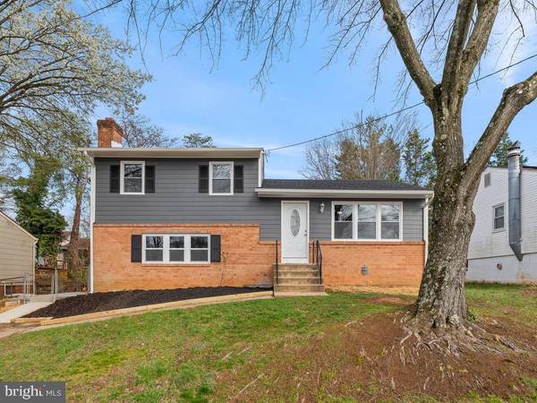 6709 LAMONT DR, Lanham, MD 20706