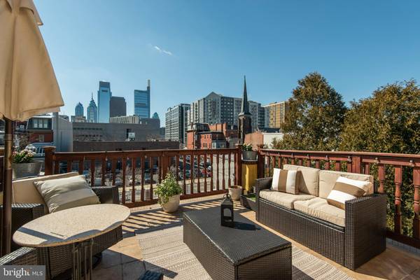 1726 GREEN ST #4, Philadelphia, PA 19130