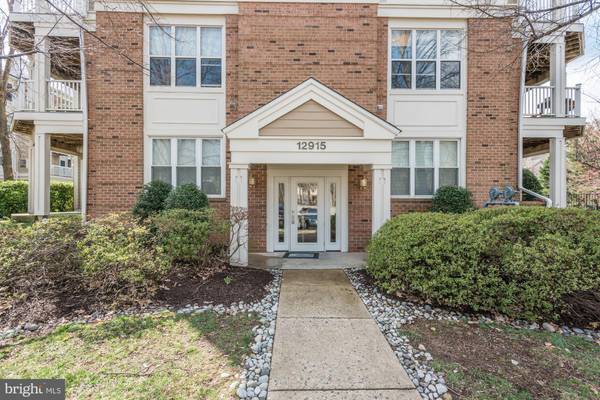 Herndon, VA 20170,12915 ALTON SQ #213