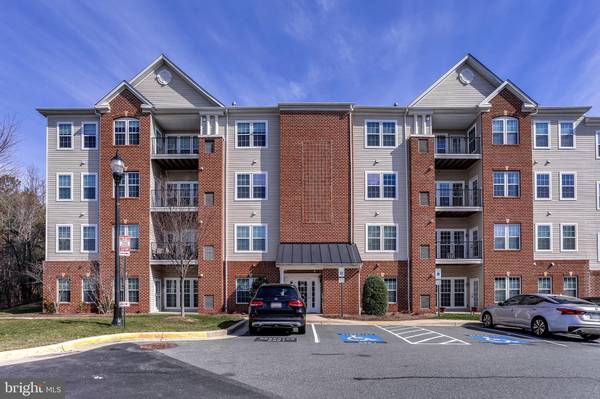 7559 STONEY RUN DR #304, Hanover, MD 21076