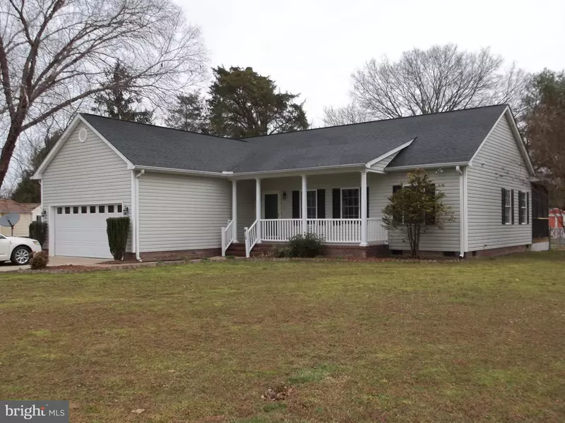 410 BARNES BLVD, Colonial Beach, VA 22443