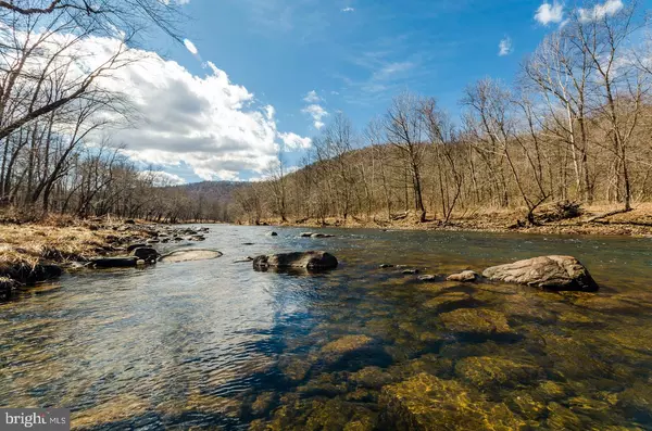 Great Cacapon, WV 25422,4133 ROCKFORD ROAD