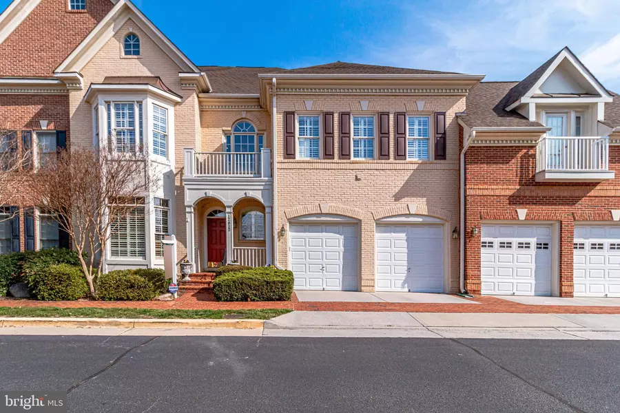 12812 FALCON WOOD PL, Fairfax, VA 22033