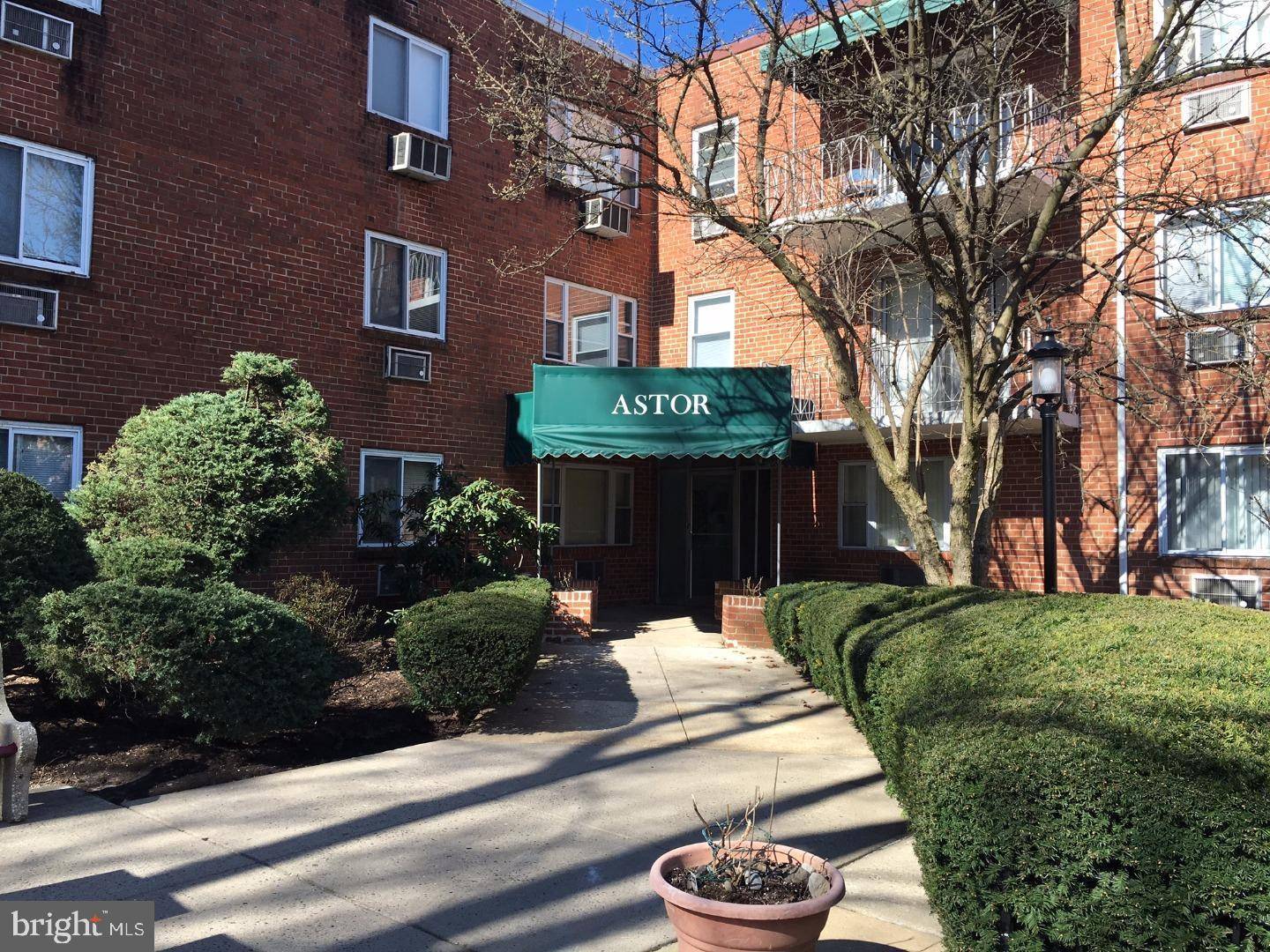 Wyncote, PA 19095,1600 CHURCH RD #A104