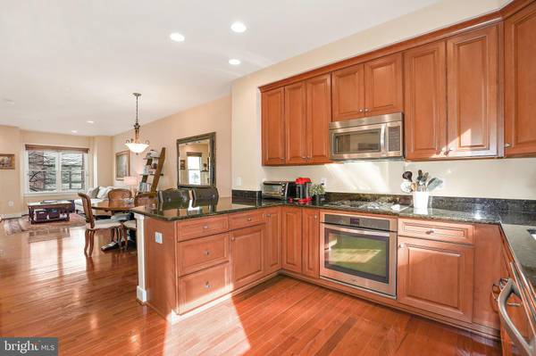 811 PARKER GRAY SCHOOL WAY, Alexandria, VA 22314