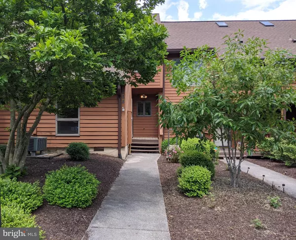 258 TECUMSEH TRAIL, Hedgesville, WV 25427