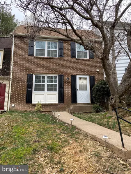 3148 ELLENWOOD DR, Fairfax, VA 22031