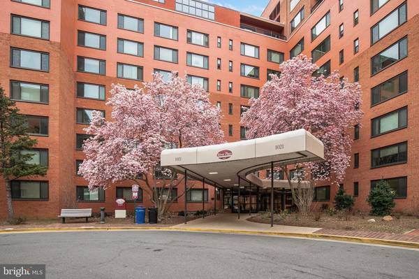 1021 ARLINGTON BLVD #742, Arlington, VA 22209